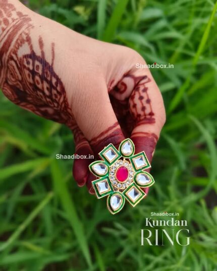 Barfi Shape Kundan Ring